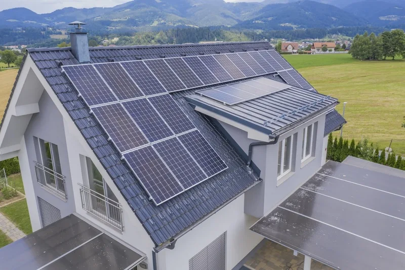 Winter Energy Savings: How Solar Panels and Battery Storage Help You Save on Heating Costs